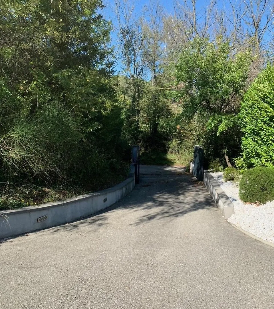 Chambres Les Hauts D'Orfeuille Beaumont Les Valence 0*, Beaumont-les-Valence